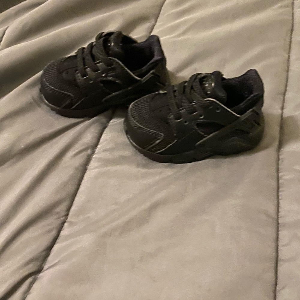 Nike huarache / baby size 3c